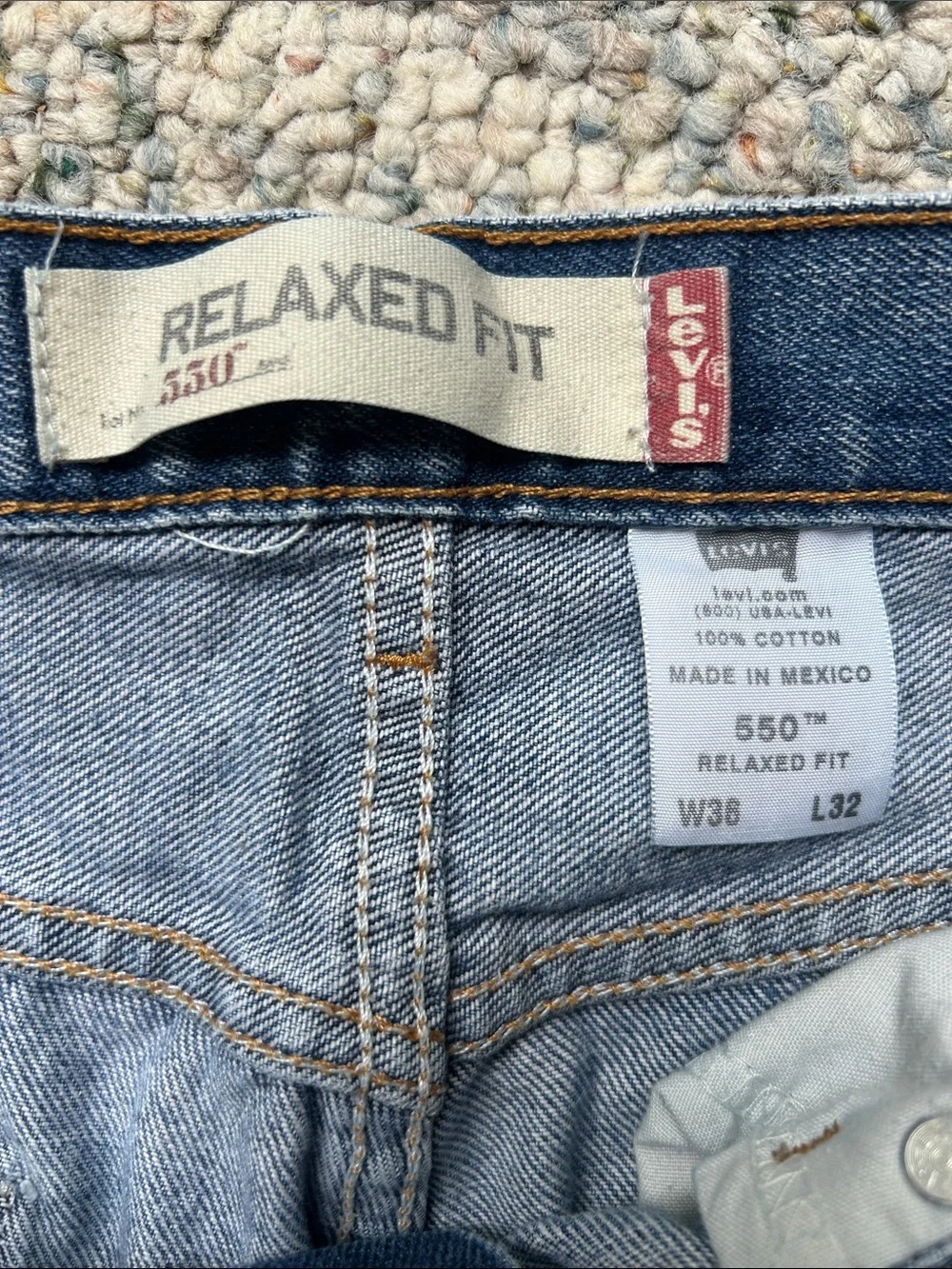 Vintage Y2K 550 Levis 36X32 Relaxed Fit